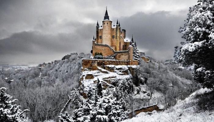 spain-The Alcázar of Segovia