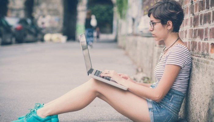 girl writing