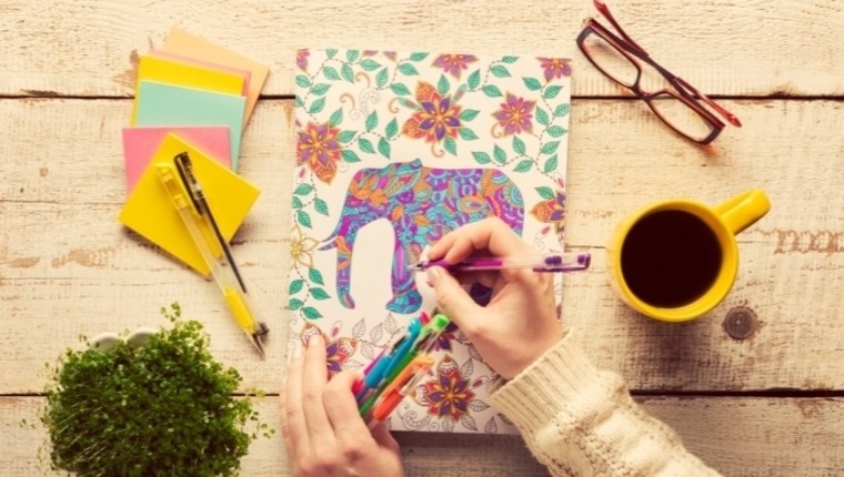 woman coloring artbook