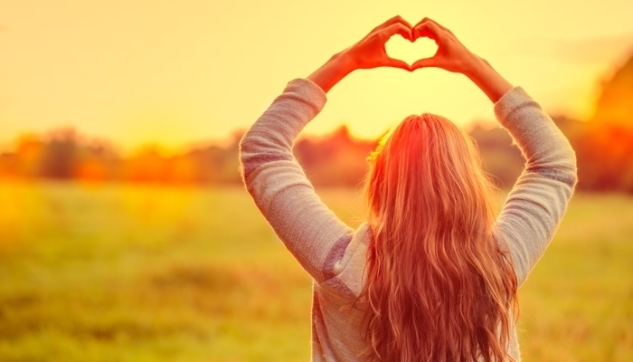 female making symbol for loving the season