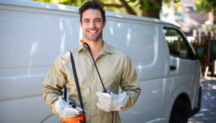 pest control expert