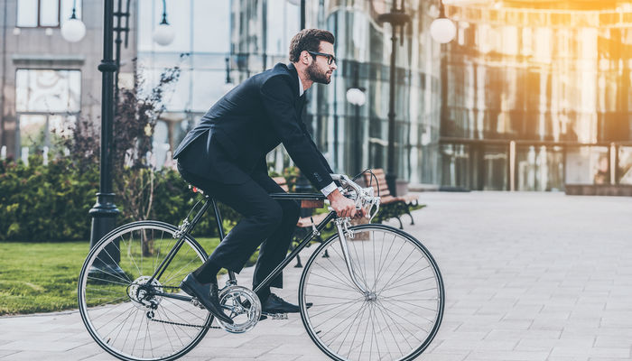 10 Awesome Benefits of Cycling to Work